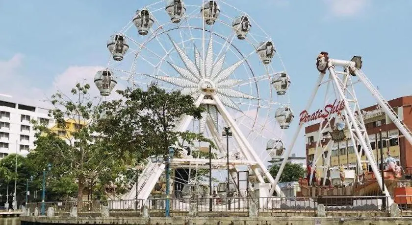 Oyo Home 90533 Nomadic Town Condo Malacca Μαλαισία